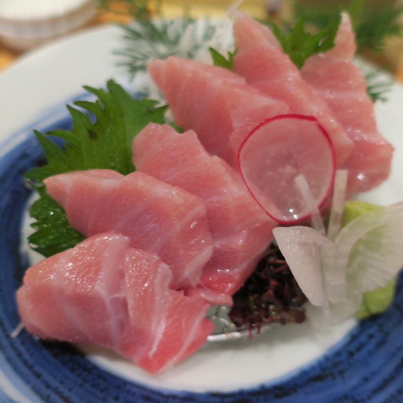 本マグロ大トロのお造り(吟醸マグロ 金山店)