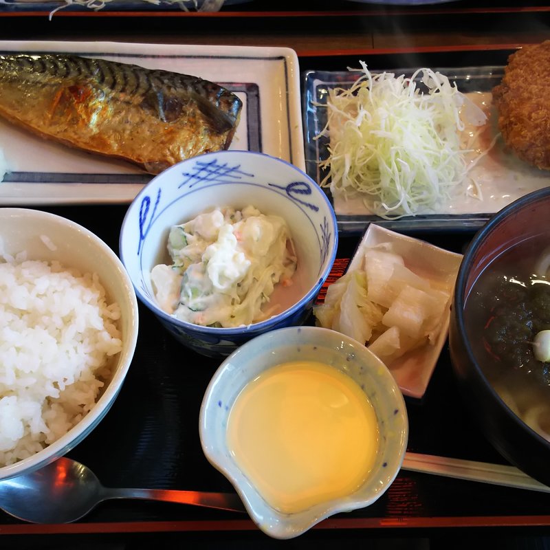 鯖の塩焼き定食(磯丸水産 川崎駅前店)