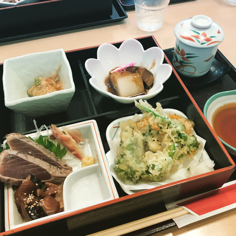 与兵衛御膳(華屋与兵衛 四つ木店 )