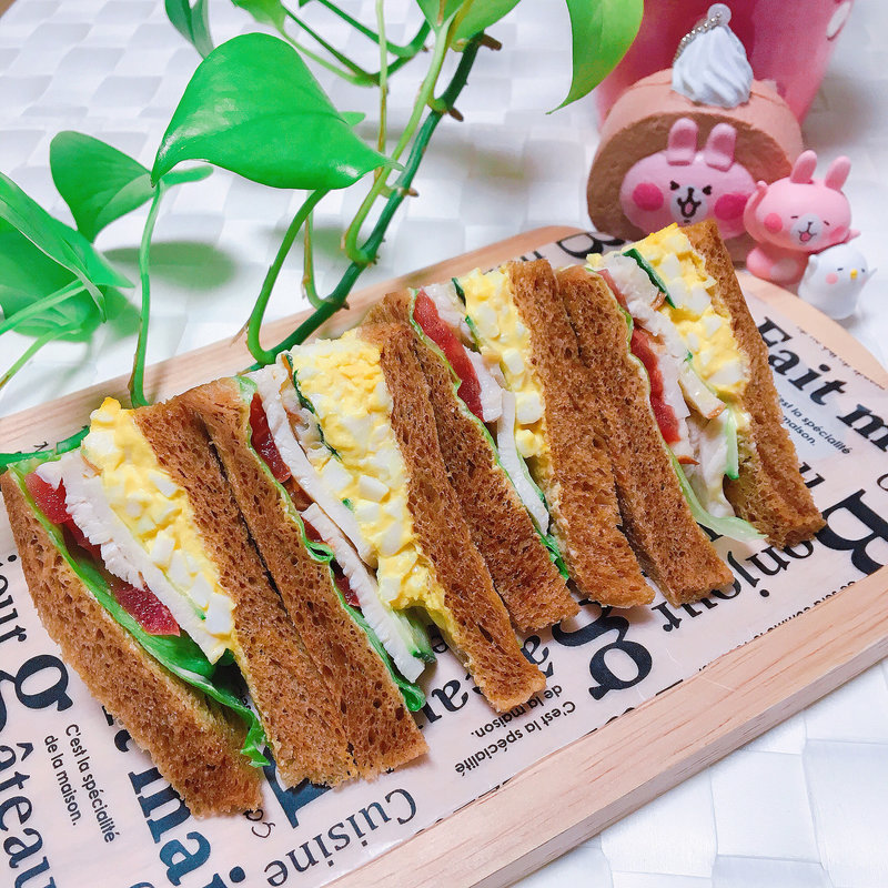 ローストチキンと野菜のヘルシーサンドウィッチ(マリーフランス 北山店 )