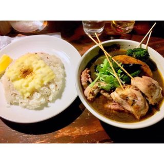 パリパリ知床鶏と野菜カレー(スープカリー スアゲ プラス 本店)