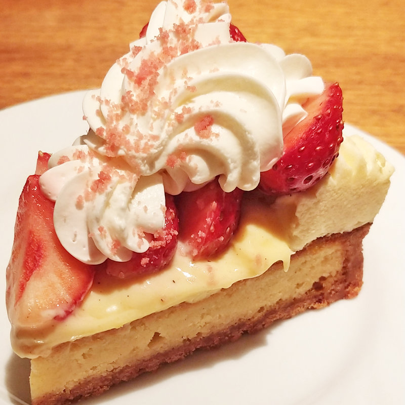 苺のタルト(最高級個室カラオケ マンシーズトウキョウ)