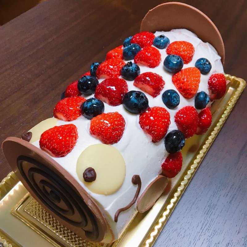 こいのぼりケーキ(パティスリー アッシュ)