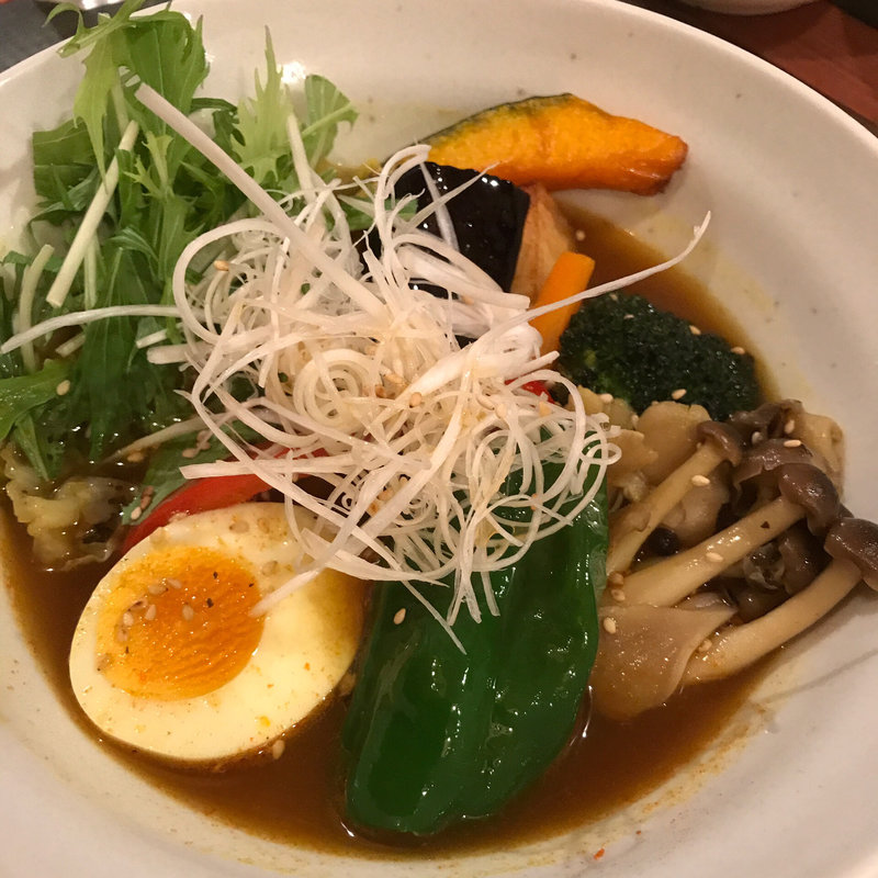 きのこと野菜のスープカレー(スープカレー シュクル)