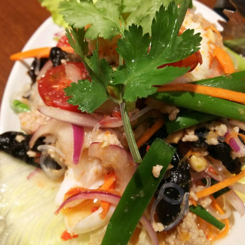 ヤムウンセン(SAPANA 水道橋西口店)