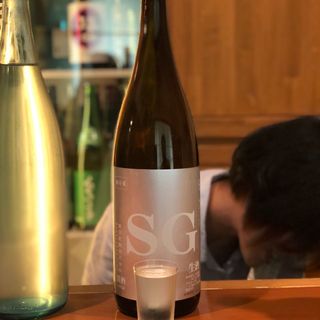 日本酒 姿 SG (日本酒バー 雲レ日)