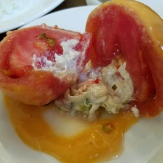 トマトのファルシーサラダ(つばめグリル 品川駅前店)