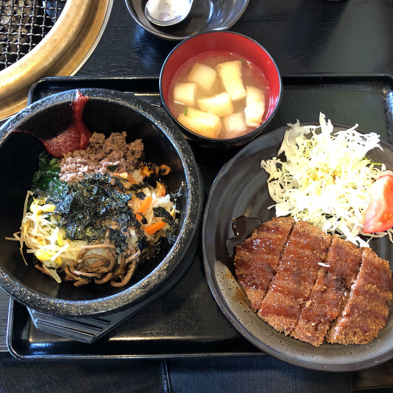 ミンチカツランチ(焼肉 鈴 )