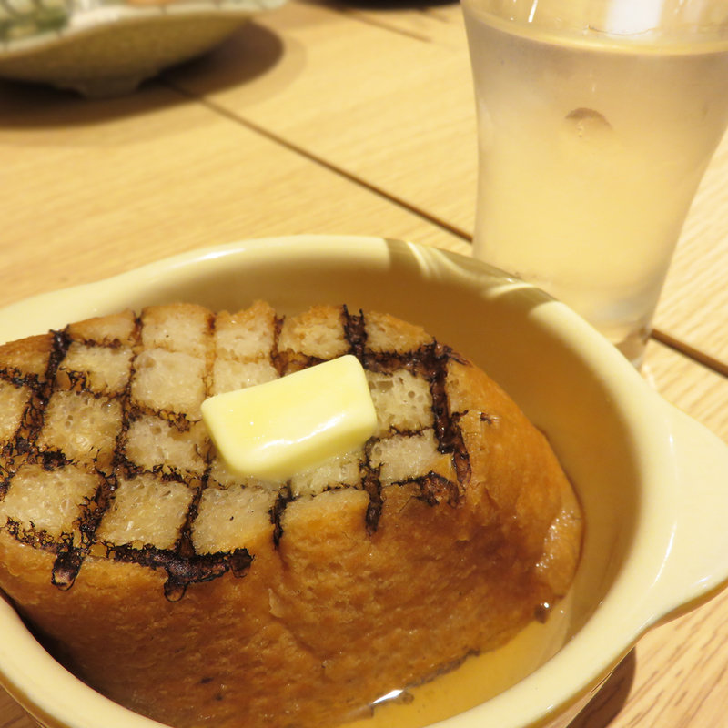 フランスパンのおでん(おでんと日本酒 卸)