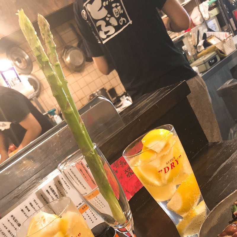 明後日パラガス(あずき色のマーカス)