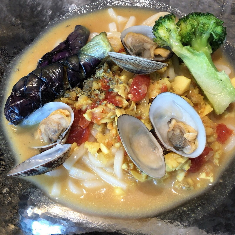 ペスカトーレカレーうどん(千吉 表参道店)