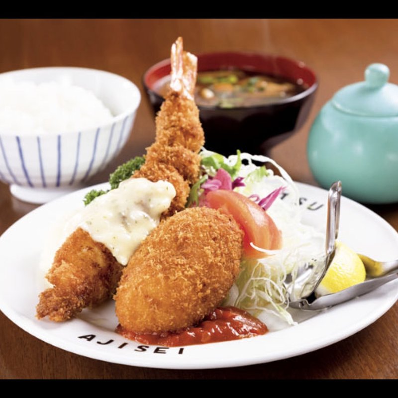 エビフライ＆カニクリームコロッケ定食(名代とんかつ八千代味清)