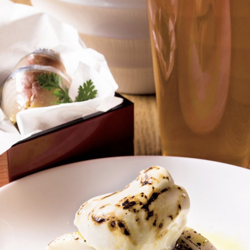 かまぼことマスカルポーネの炙り(うどん居酒屋 武蔵野 はせがわ)