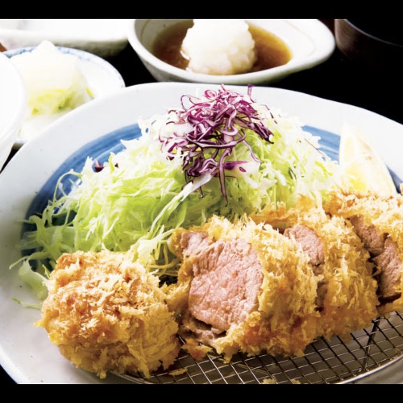 プラチナヒレとんかつ定食(大五 （だいご）)