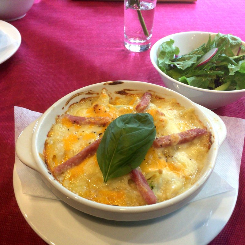 ペンネグラタン（サラダ・コーヒー付き）(カフェくるりぱん )