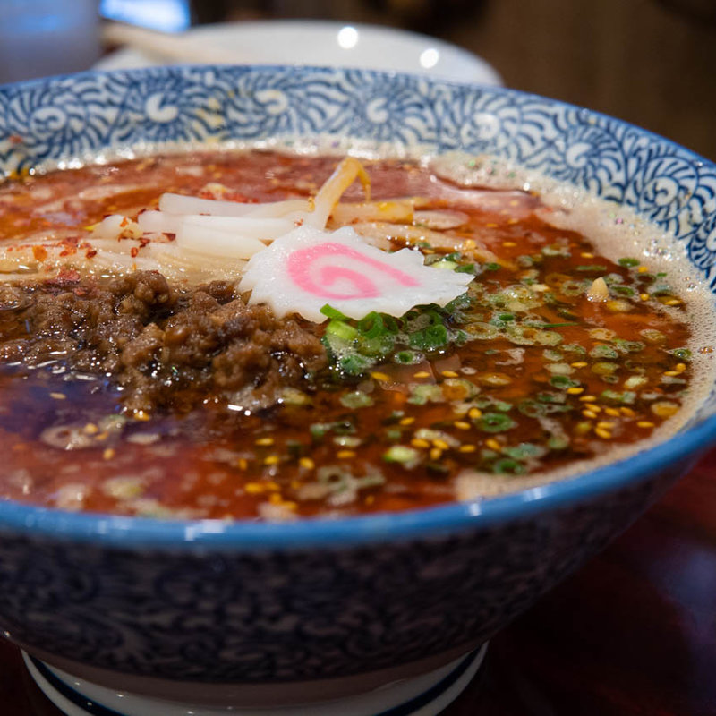 魚担々麺(自家製麺 魚担々麺・陳麻婆豆腐　dan dan noodles)