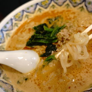タンタン麺(中国ラーメン揚州商人 赤坂店)