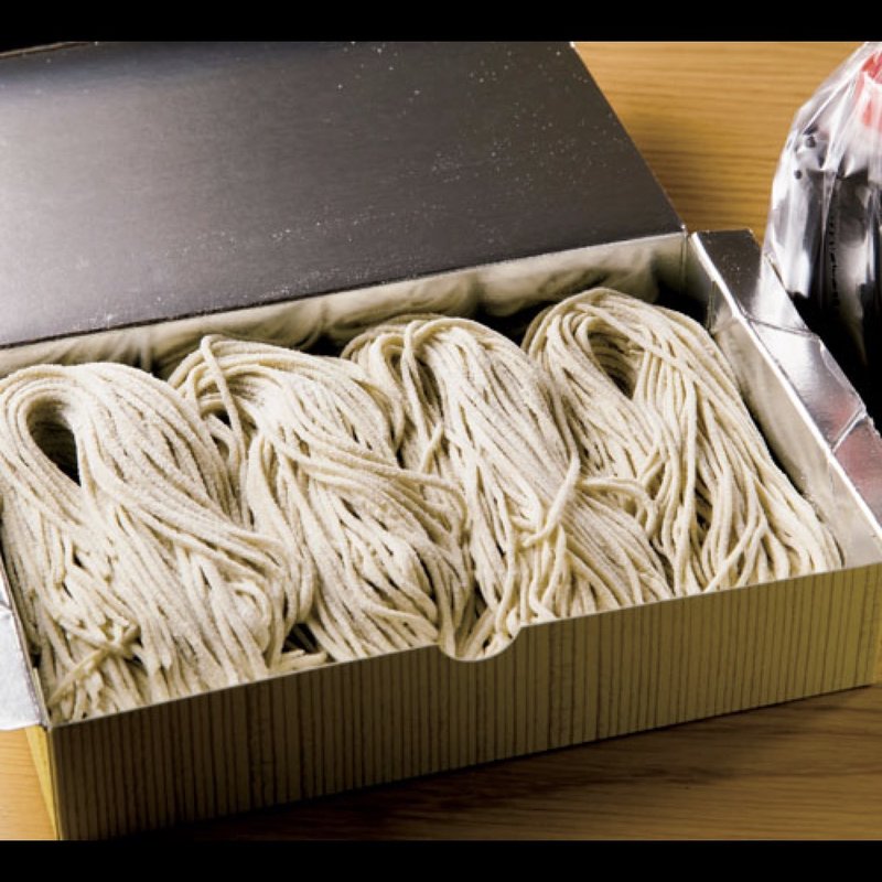 生蕎麦2人前おつゆ付き(手打ち蕎麦切り 匠)