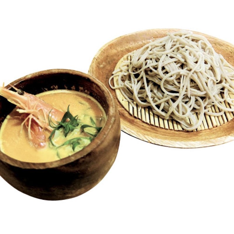 海老のトマトクリームつけ蕎麦(蕎麦前酒場 cazilo)