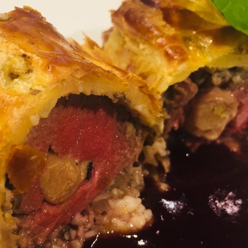 フォアグラの牛フィレロールパイ包み(フィールナチュレワカ （feel nature Waka）)