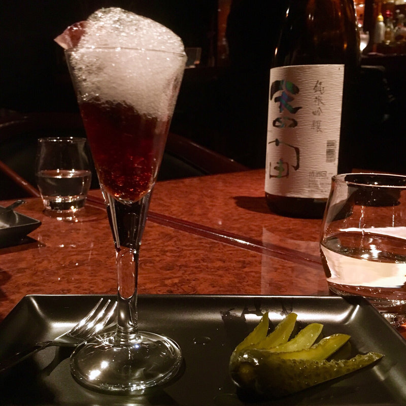 志布志産釜あげイカ 泡ソース ピクルスを添えて(是空)