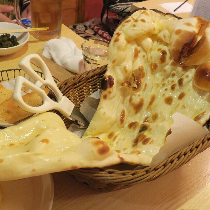 コレはナンですか？(マナカマナ)