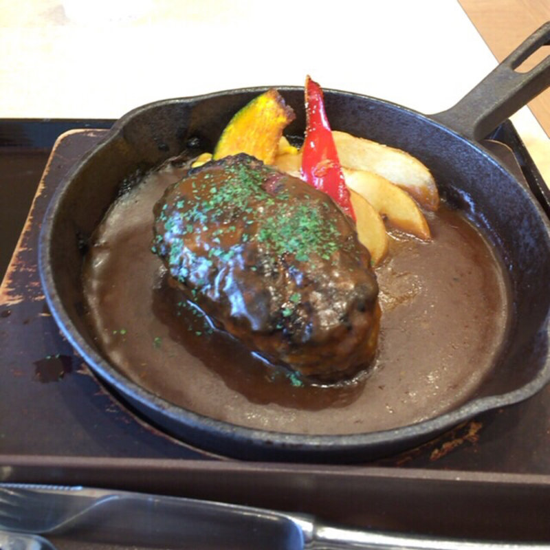 ハンバーグステーキ(桜道cafe)