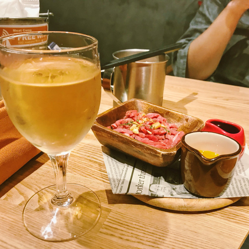 生ハムビーフユッケ(Meat Camp)