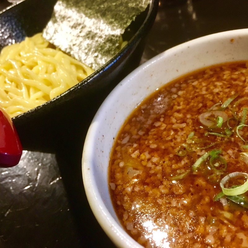 辛い背脂つけ麺/並(山嵐 黒虎)