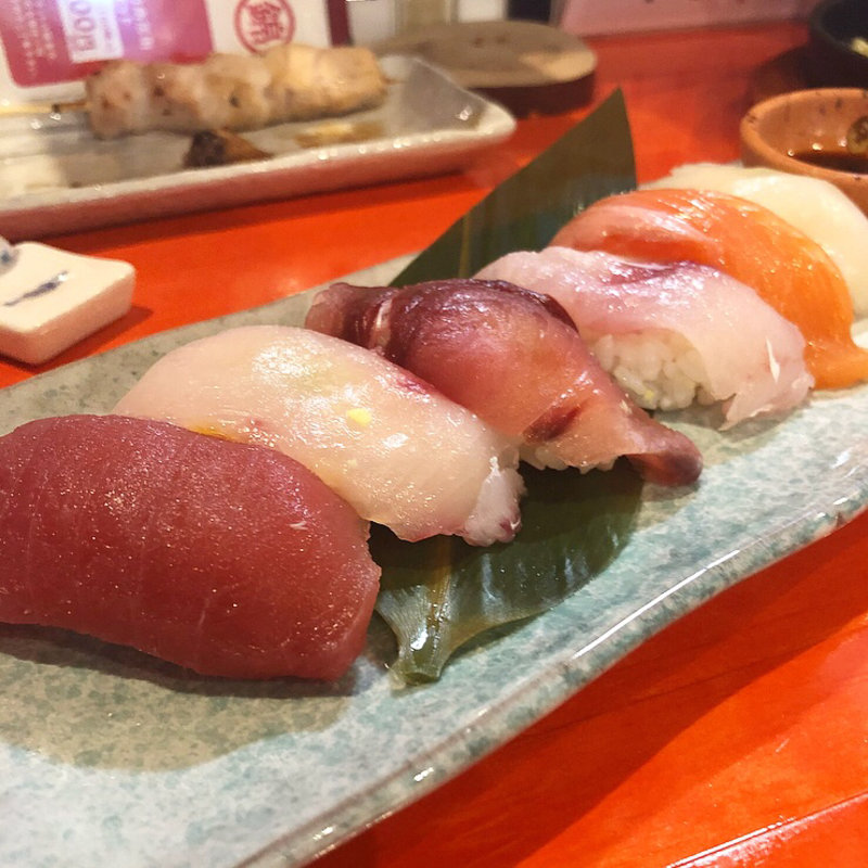 寿司(街の灯り商店街)