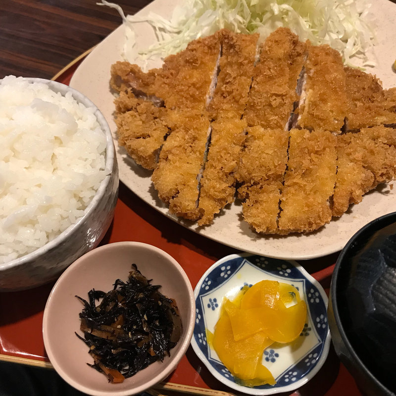 ジャンボかつ定食(とんかつ旨いもの家 ひまわり食堂 )