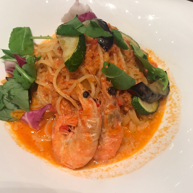 ソフトシェルシュリンプのトマトソース(S.S.コロンビア・ダイニングルーム)