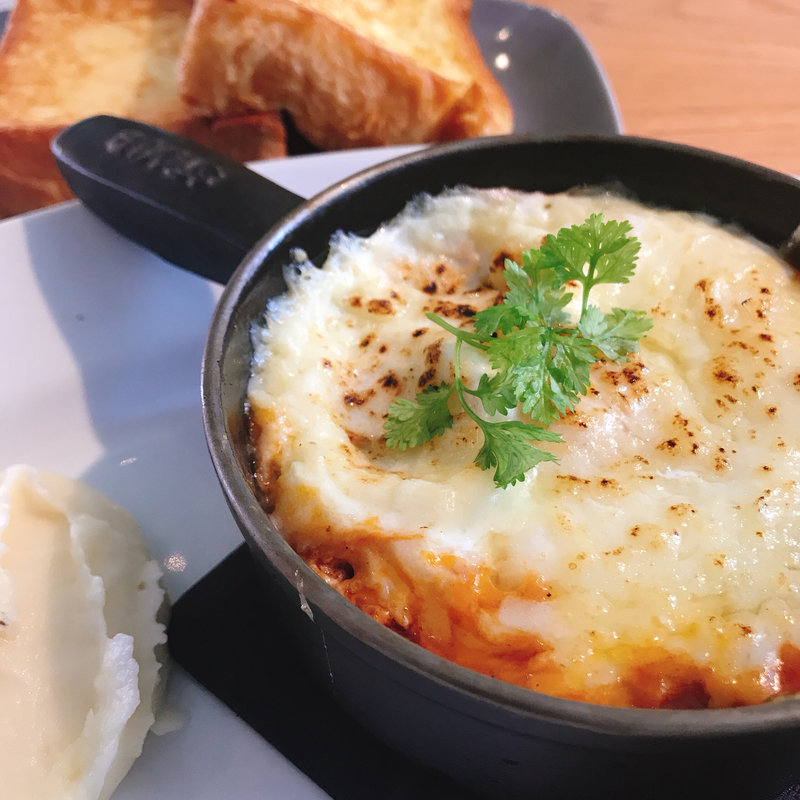 Staub鍋 挽肉とナスのトマト煮込み(マーサーブランチエビスヒルサイド)