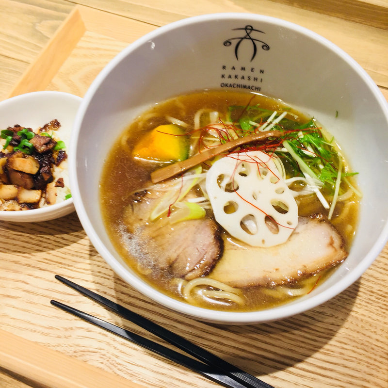 淡麗しょうゆ（太麺）&ミニ焼豚丼(案山子)