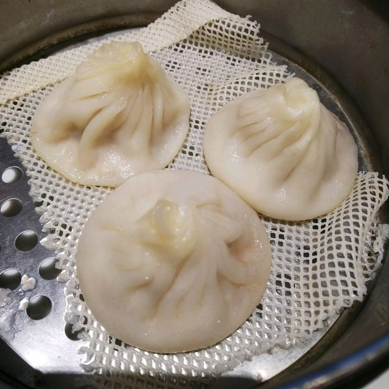 小籠包三個(謝甜記 貮号店)