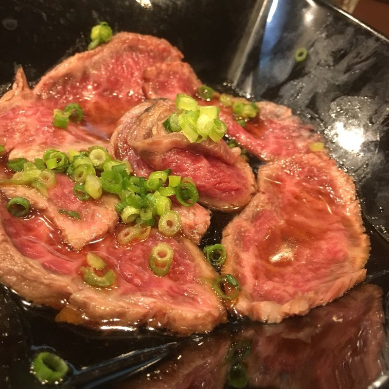 トンビのタタキ(炭火 串焼きボンちゃん)