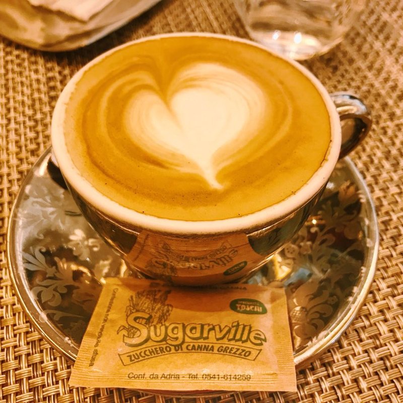 カフェラテ(イルデジデリオ・オルタッジョ)