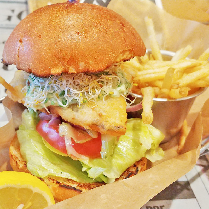 タルタルフィッシュバーガー(J.S. BURGERS CAFE ルミネ池袋店)