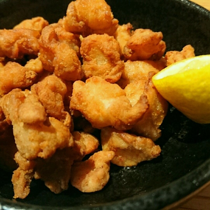 なんこつ唐揚げ(うどん居酒屋 江戸堀)