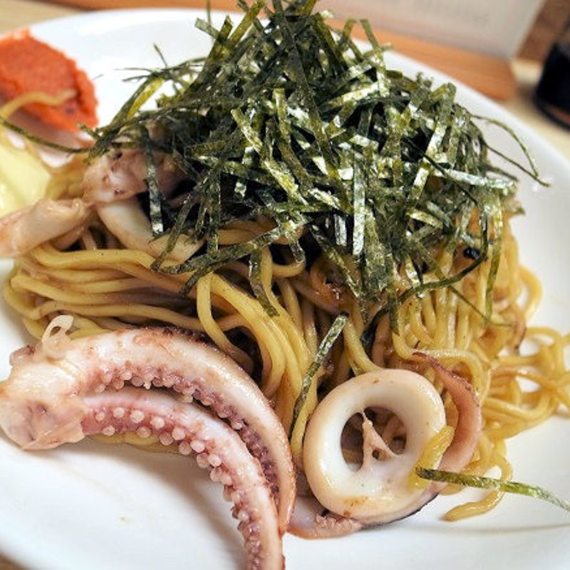 ソースイカ焼きそば(たこといかのでん)