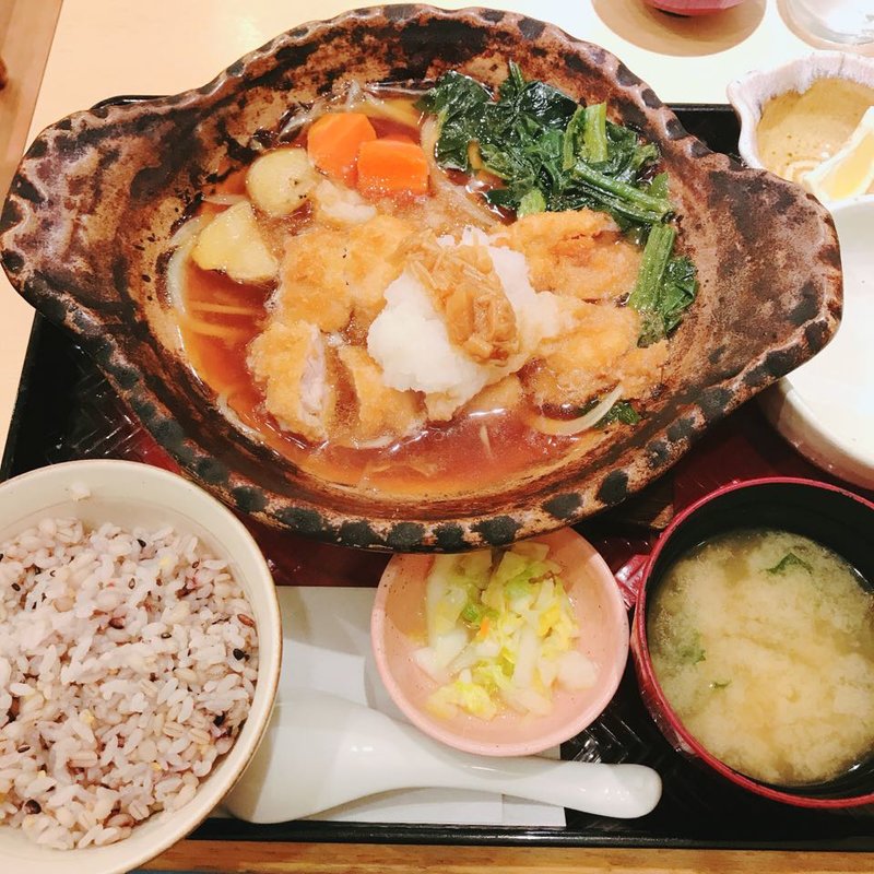 チキンかあさん煮定食(大戸屋ごはん処 品川グランパサージュ店)