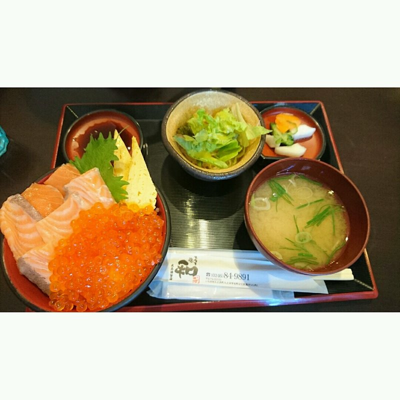 サーモンいくら丼(お食事酒処 和 (浜風きらら店))