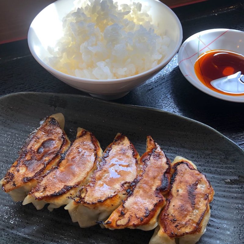 ぎょうざ定食(らーめん与七)