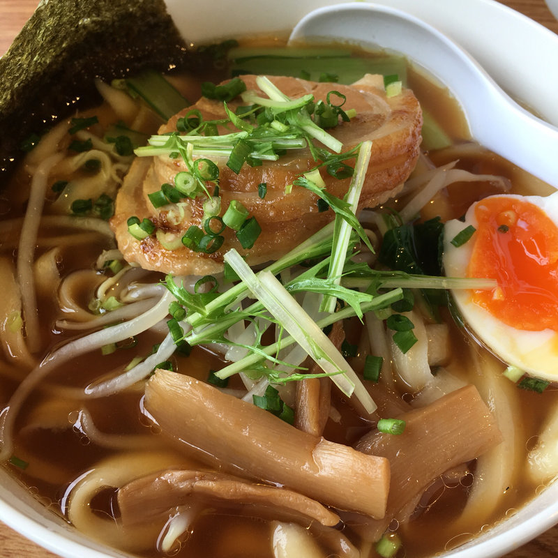 チャーシュー刀削麺(豊味楼)