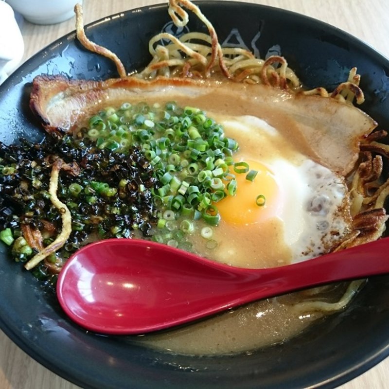 揚ネギ焼麺 + 目玉焼き(焼麺 劔（つるぎ） 三郷店)