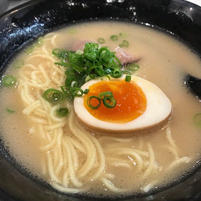 濃厚とんこつラーメン(はま寿司 金閣寺店)
