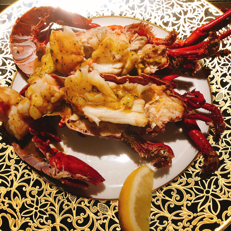 伊勢海老  アメリケーヌソース(松阪牛 よし田)