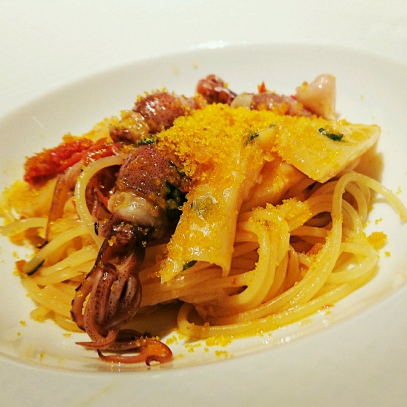 ホタルイカとカラスミのパスタ(カーザデッラマンテ （Casa dell'amante）)