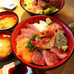 魚河岸丸天丼(魚河岸 丸天 魚河岸店 （うおがし まるてん）)