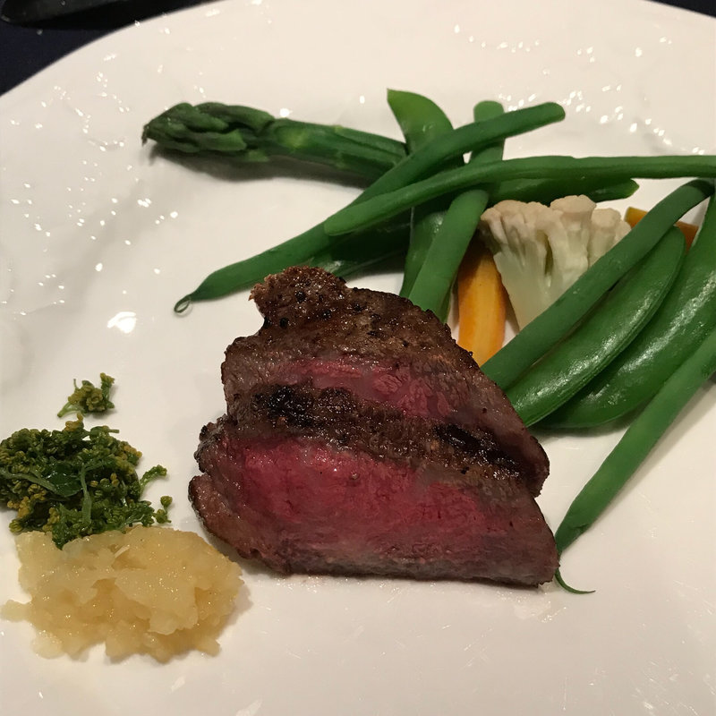 和牛肉のロースト 花山椒と白味噌マスタード添え(スポンタネ )